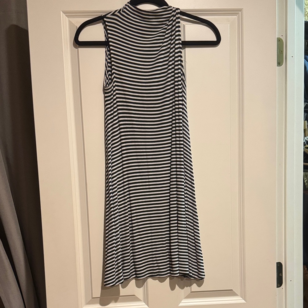 Black and White Striped Sleeveless Dress